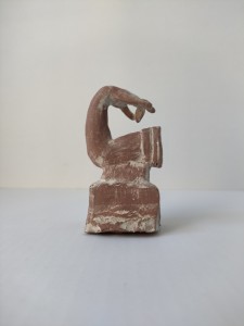 exid124258wid108311 / 古代の残欠 c-25057