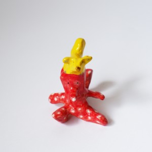 exid124415wid108468 / キツネとタコの置物