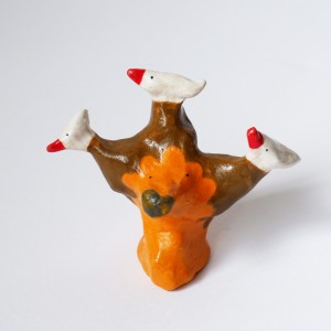 exid124411wid108464 / 鳥とライオンの置物