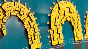 高橋 祐次/長細い生き物