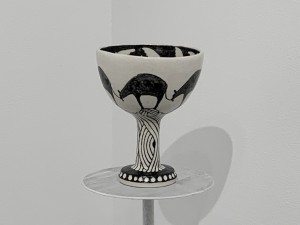 exid119005wid103501 / 家畜と鳥の杯