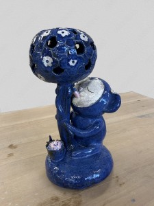 exid121448wid105532 / mama