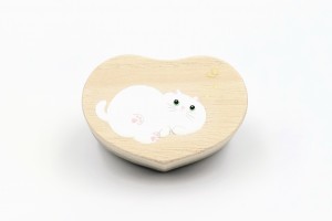 exid121911wid105995 / ハート型桐箱 -ネコ-
